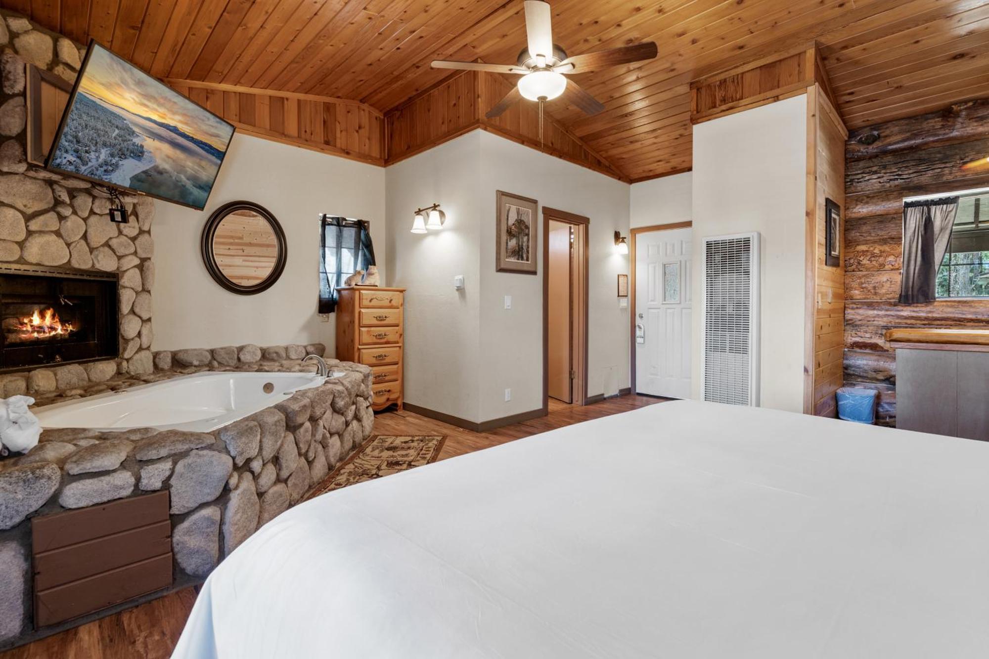 Black Forest Lodge Big Bear Lake Exterior photo
